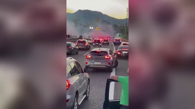 Scontri tra tifosi del Catania e della Casertana: l'autostrada è bloccata