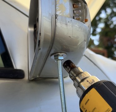 Upgrade your car's mirror instead of replacing it 🚘