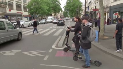 Faut-il interdire les trottinettes en zones piétonnes ?