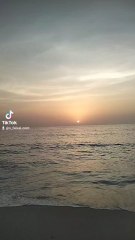 beautiful view of sharjah sea ⛵ 🌊 and beach ⛱️