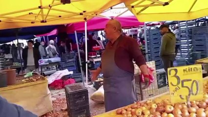Pazarcılarla belediye başkanı arasında sert tartışma