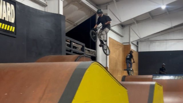 Boy attempts risky footplant on high jump post and ends in a fall