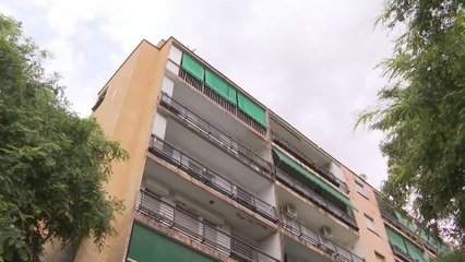 Encuentran el cadáver de un hombre que llevaba muerto 15 años en su casa de Valencia