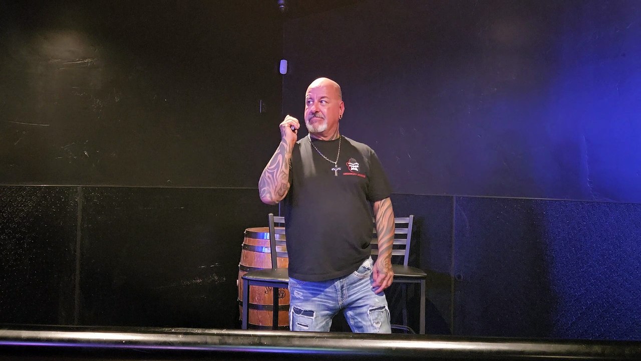 OZZY OSBOURNE - WAITING FOR DARKNESS (PERFORMED LIVE AT THE WESTERNER)