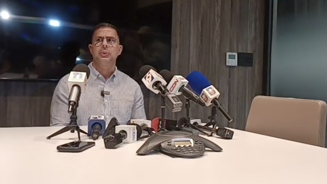 Comerciantes chinos confiados en poder abrir sus tiendas