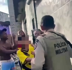 VÍDEO: Moradores de Pirajá acusam policiais militares de agressão durante comemoração do Dia das Crianças