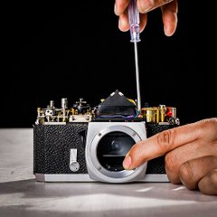 Full restoration of an old vintage film camera