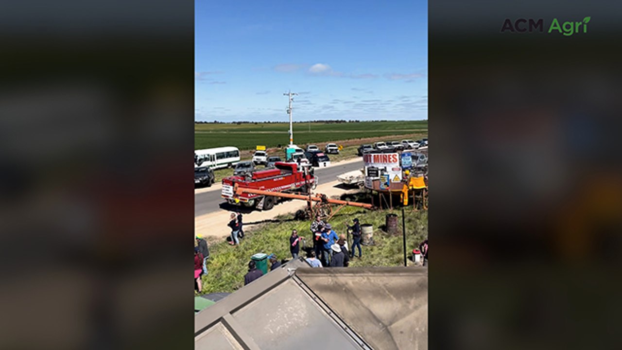 Mine protest at Banyena, eastern Wimmera