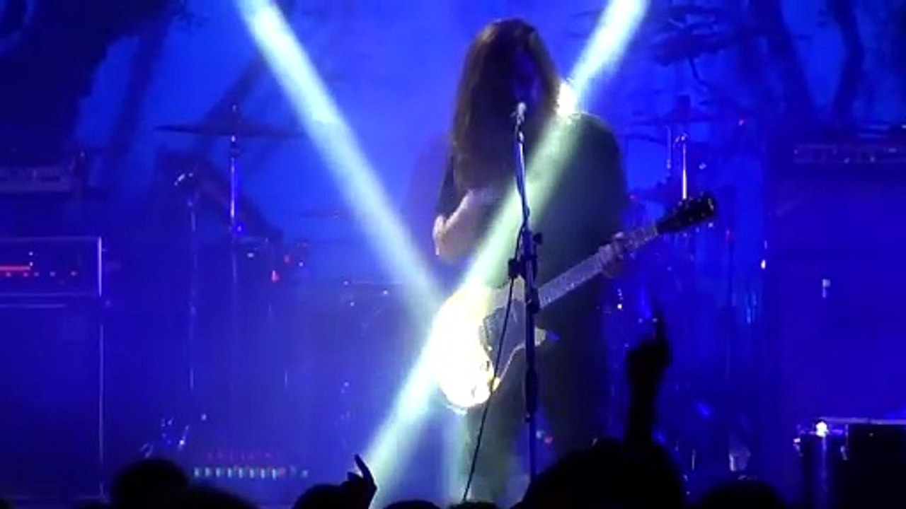 Fast Animals And Slow Kids - Animali Notturni (live)