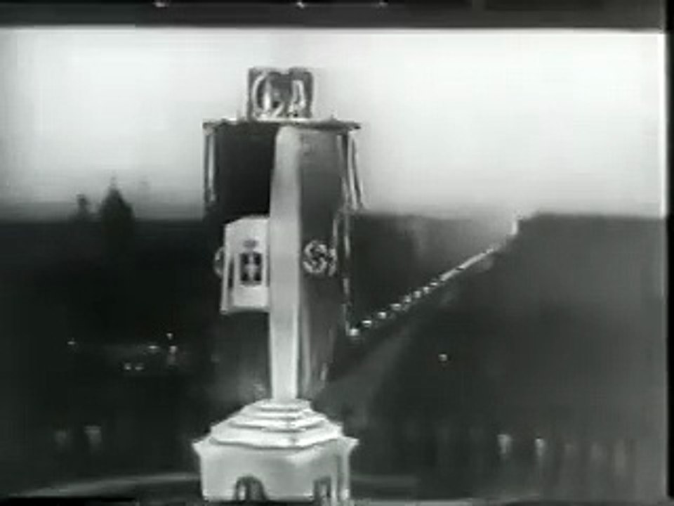 Rede Adolf Hitlers und Benito Mussolinis auf dem Maifeld zu Berlin am 28. September 1937