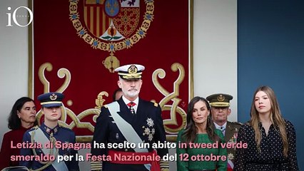 Letizia di Spagna, in verde smeraldo, illumina la Festa Nazionale