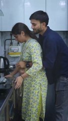 Hot Indian viral video patnee ne pati ko naukaraanee ke saath galat  karatai ychhsit