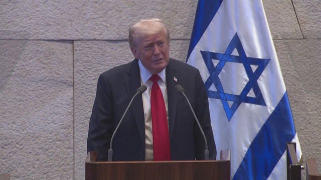 MAXIMUM TENSION in the Knesset: TWO MEN BRUTALLY REMOVED during TRUMP’S SPEECH