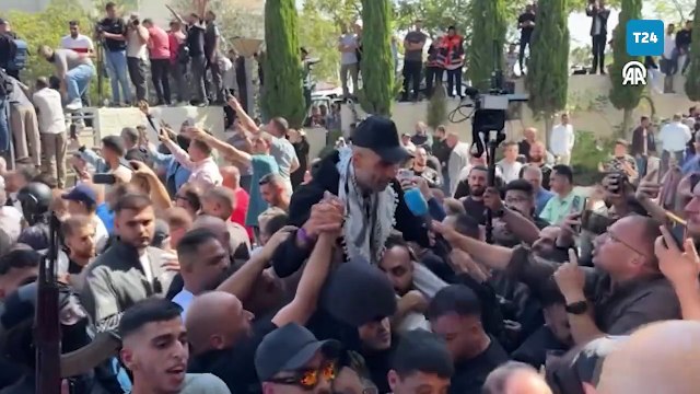 İsrail, Gazze'deki ateşkes kapsamında 96 Filistinli esiri serbest bıraktı