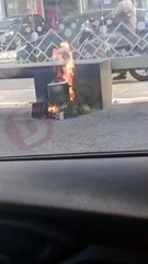 Que perigo! Fogão improvisado chama atenção atrás de ponto de ônibus em Salvador