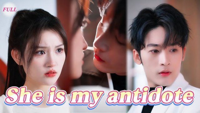 I’m Chased by Three Hunks All at Once… Now the Hot CEO Wants to Conquer Them or Possess Me!