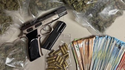 Catania, blitz a San Cristoforo: arma clandestina e mezzo chilo di marijuana, 28enne arrestato (13.10.25)