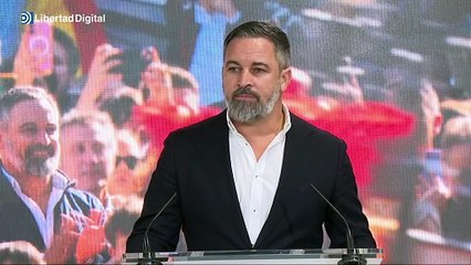 Vox acusa a Sánchez de 'intentar secuestrar a la Corona' tras el silencio con Machado