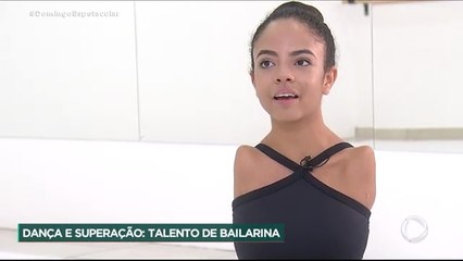Bailarina que nasceu sem os dois braços encanta o mundo da dança