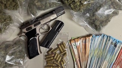 Carabinieri del Nucleo Investigativo del Comando Provinciale di Catania trovano armi e droga
