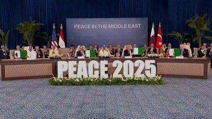 El 'show' de Trump en Sharm el Sheij: “Nunca hubo un acuerdo como éste; no habrá una III Guerra Mundial”