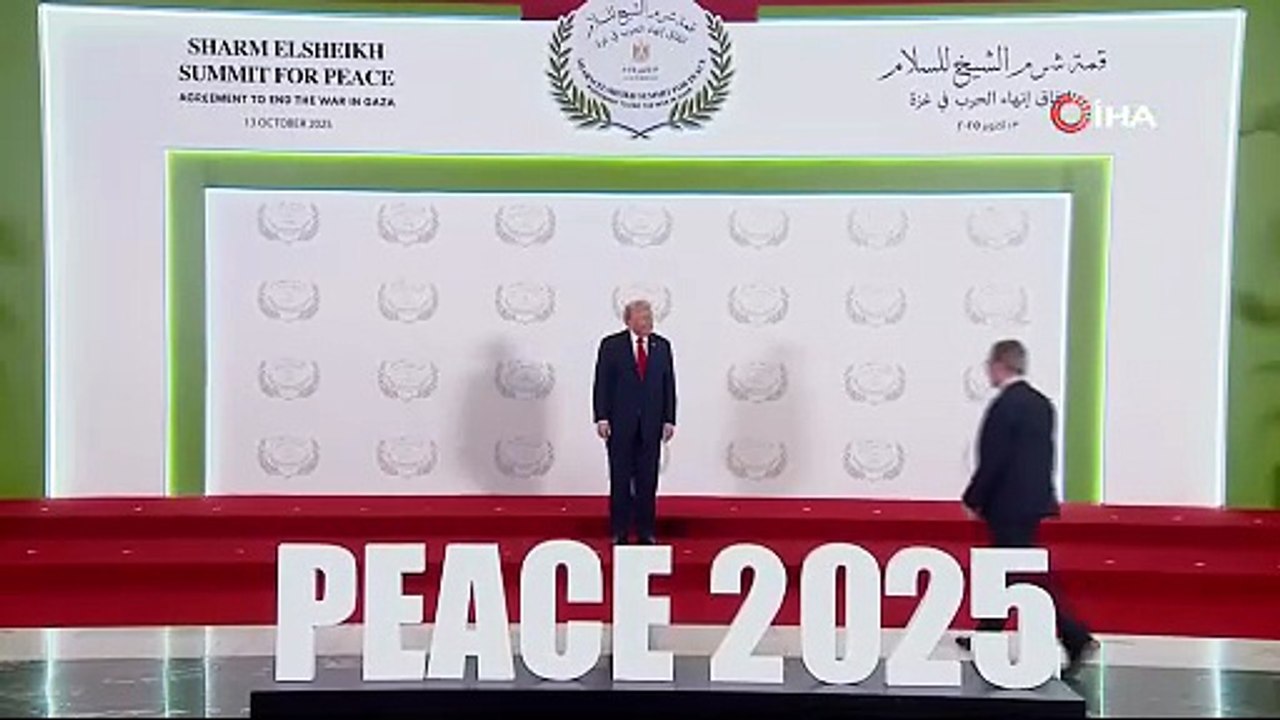 Mısır'daki tarihi zirveye damga vuran an: Trump yine Erdoğan'a övgüler dizdi