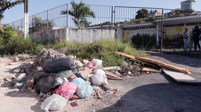 Abandono de Animais após Desativação do Centro de Vigilância Animal de Olinda: Como a Comunidade Local se Mobilizou para Proteger os Cães