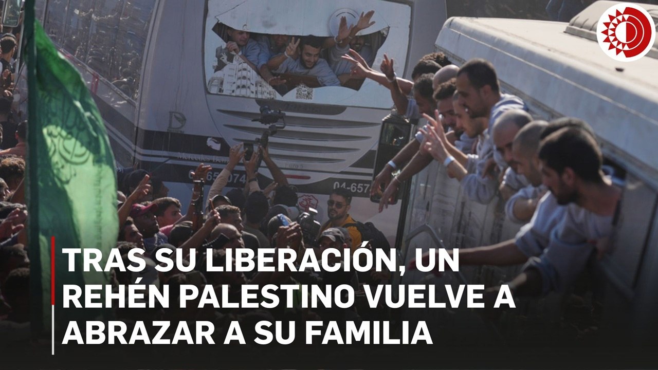 Un rehén palestino se reencuentra con su familia en Gaza