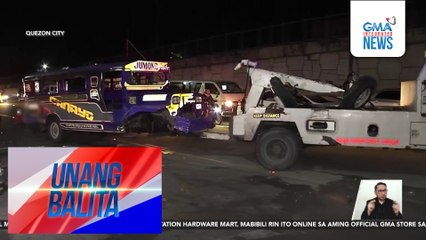 Pampasaherong jeep, sumalpok sa mga barrier sa Commonwealth Ave.; 5 pasahero, dinala sa ospital | Unang Balita