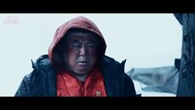 【Monster😈Movie】科考队坠机被困冰山，怎料求救反招来变异巨狼袭击，人狼大战一触即发！#中国电影#悬疑 #movie #惊悚 #悬疑 #探险 #奇幻 #僵尸 #恐怖 #剧精彩