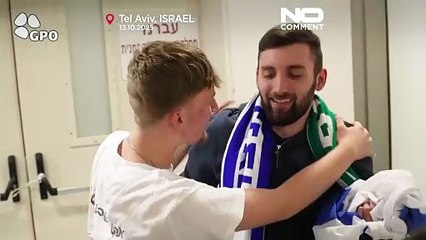 Los rehenes liberados se reúnen con sus familias en Tel Aviv tras 2 años de cautiverio