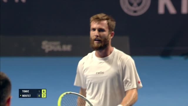 Almaty - Moutet écarte Tomic et file en huitième