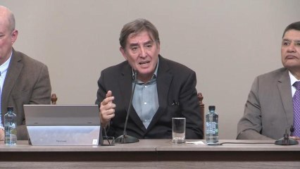 Tensión entre García Montero y Muñoz Machado en el Congreso de la Lengua en Arequipa