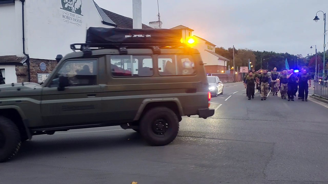 Military gun pull