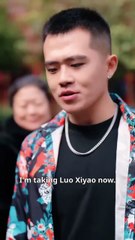 A soldier king works as a guard, accidentally wins ladies' hearts - English Sub