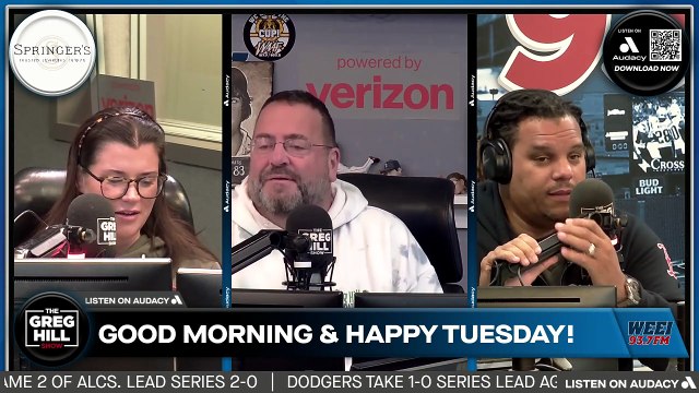 How are we feeling New England?? Patriots sit atop the AFC East, for the first time since Brady was QB