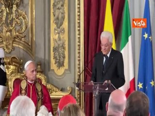 Mattarella: Non dobbiamo arrenderci a società dominata da oligarchi