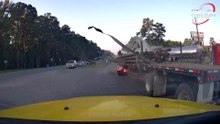Fuel Tanker vs  Truck The Split Second Impact| CRASH PULSE