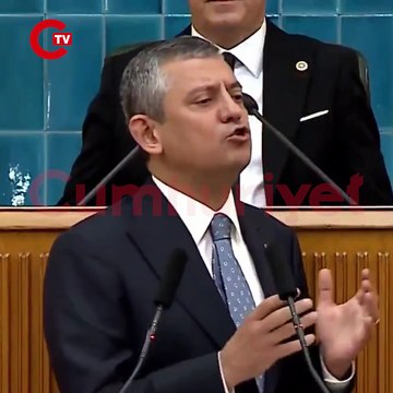 Özgür Özel: Gün gelecek, o gün bu grup daha büyük bir salon var orada olacak.