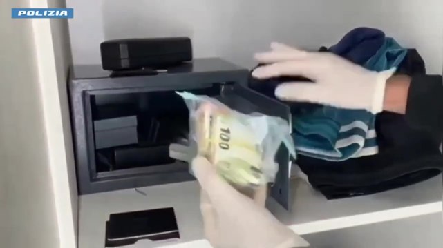 Centrale delle truffe agli anziani: 15 indagati tra Lombardia e Campania (14.10.25)