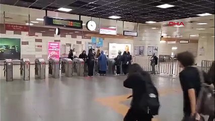 İstanbul'da metro istasyonunda intihar şoku!