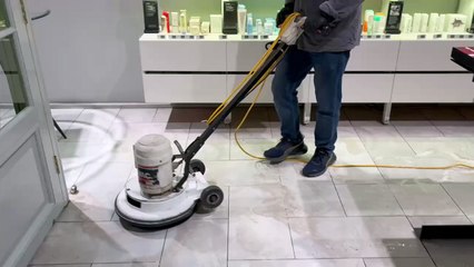 Vinyl Floor Cleaning Melbourne for Shopping Malls | Professional Strip & Seal by Nationwide Commercial Cleaning