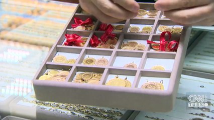 ALTINDAN REKOR ÜSTÜNE REKOR! Fed'in indirim sinyalleri, jeopolitik gelişmeler...