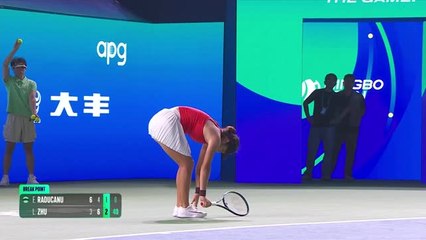 Ningbo - Raducanu prend la porte dès le premier tour