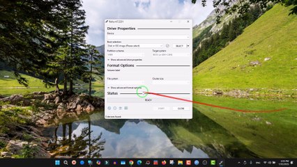 تثبيت ويندوز 10 على فلاشة و حل مشكلة setup does not support installation to disks connected through a usb or IEEE 1394 PORT