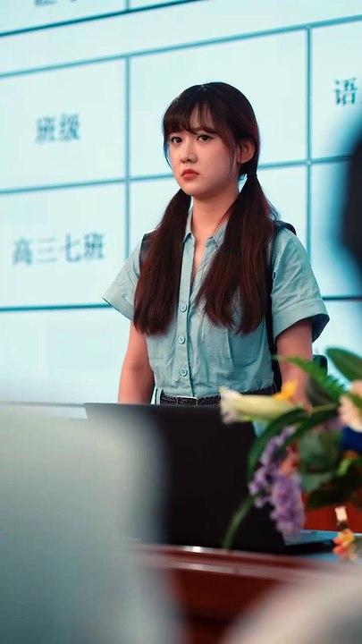 天降系统自食其果 The Skyfall System Reaps Its Own Fruit