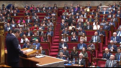 Francia, Lecornu sospende la riforma delle pensioni fino al 2028