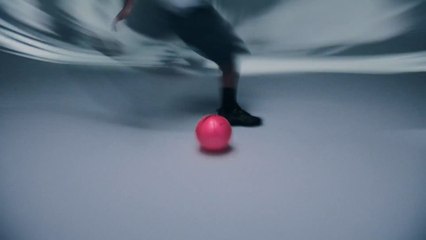 El Barça llevará el logo del álbum 'Play' de Ed Sheeran en la camiseta de El Clásico