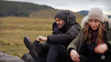 VOICI - Rendez-vous en terre inconnue : qu'ont pensé les internautes de la première de Laury Thilleman ? (ZAPTV)