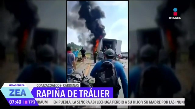 Se registra rapiña de frutas y verduras tras accidente de tráiler en la Coatzacoalcos-Cárdenas